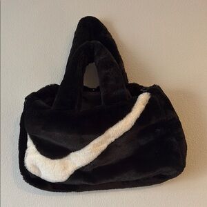 NWOT Luxurious Nike Black and Cream Faux Fur Tote
